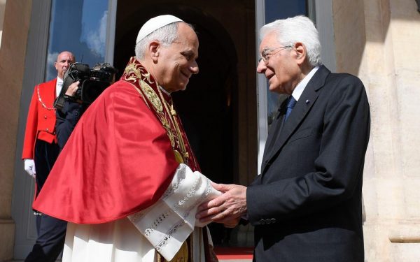 León XIV felicita a Mattarella por sus 85 años
