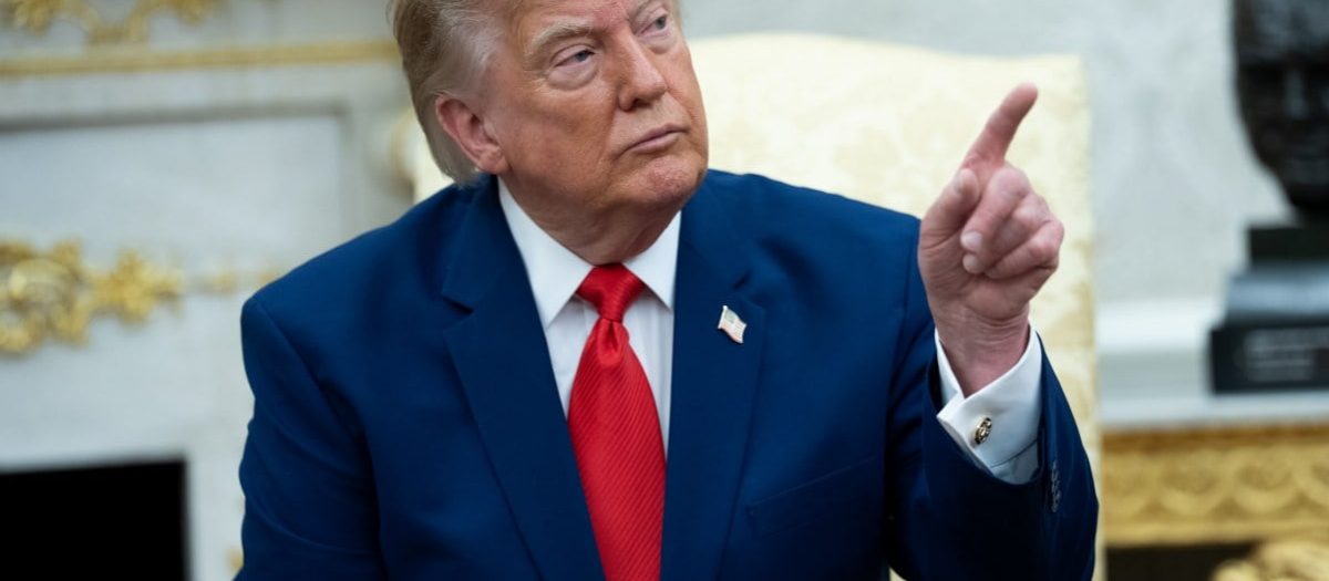 Trump detiene bombardeos contra Irán para negociar