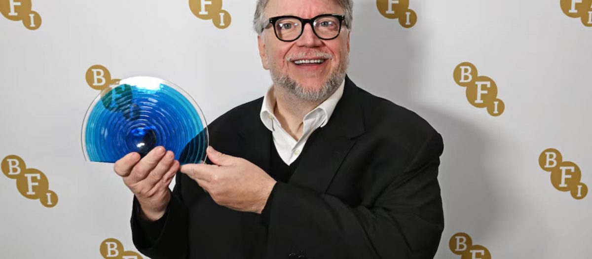 GUILLERMO DEL TORO RECUERDA SUS RAÍCES MEXICANAS AL RECIBIR EL MÁXIMO RECONOCIMIENTO DEL CINE BRITÁNICO