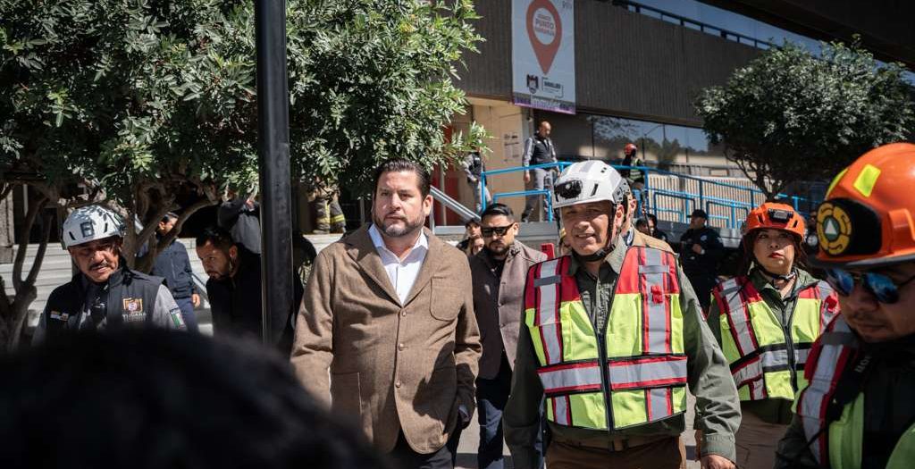 TIJUANA PARTICIPA EN SIMULACRO NACIONAL; EVACÚAN A MÁS DE MIL PERSONAS EN PALACIO MUNICIPAL