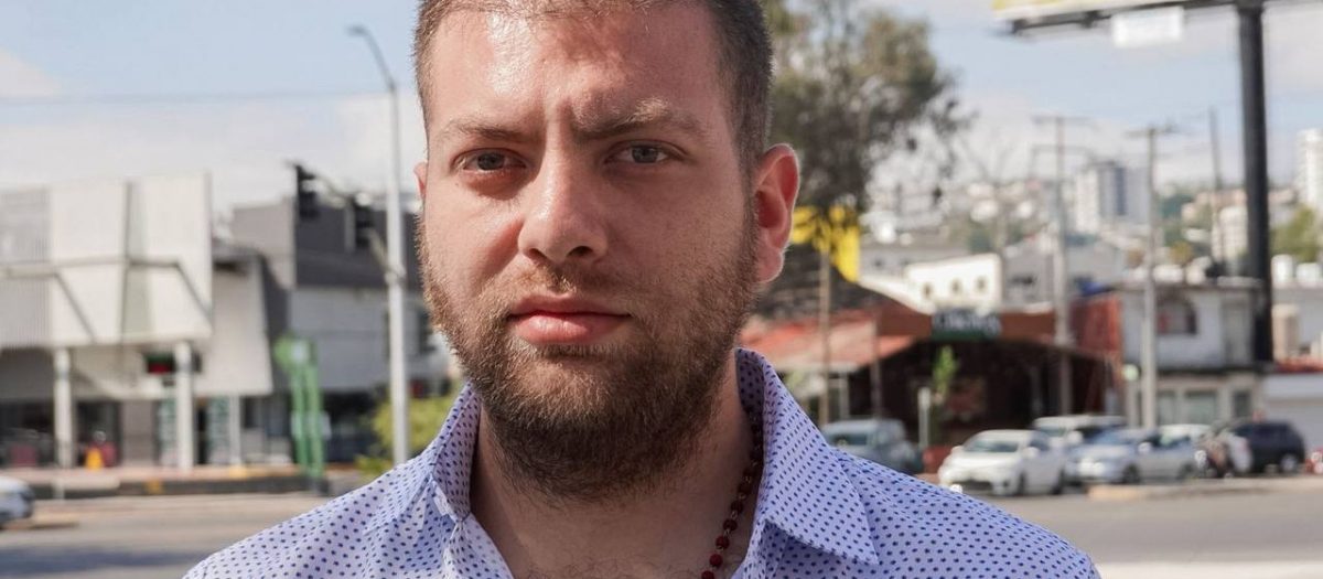 *Frente al restaurante familiar, joven estadounidense amplía denuncia por presunta privación ilegal de la libertad en Tijuana*