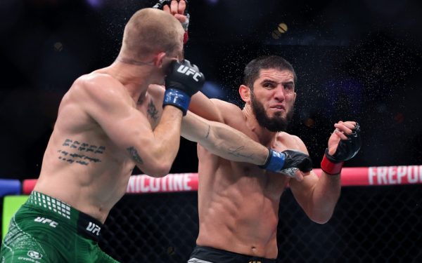 Makhachev retiene el título welter en UFC 330