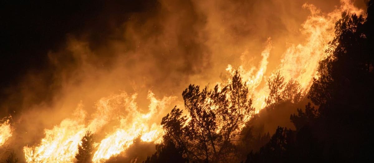 Emergencia en Nevada por incendio en condado de Washoe