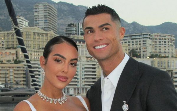 Georgina Rodríguez adopta a tres hijos de Cristiano Ronaldo