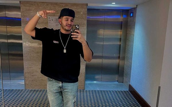 Asesinan a influencer César Gastélum en vivo en Culiacán