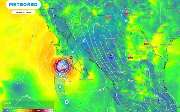Huracán Polo activa alertas en BCS y Sonora