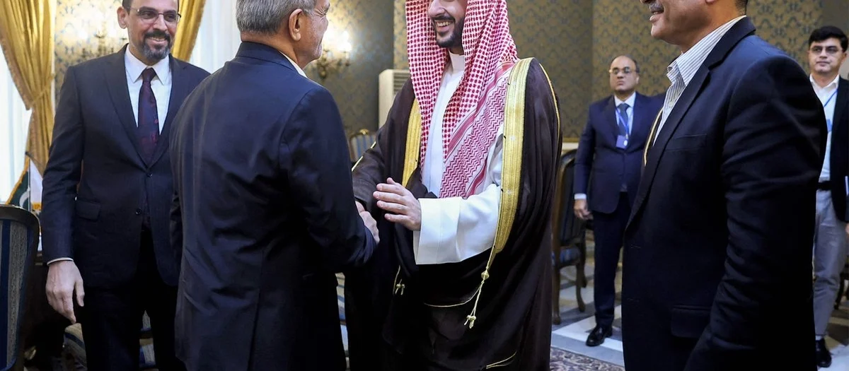 Irán anuncia diálogo de cooperación con Arabia Saudita, Pakistán y Turquía